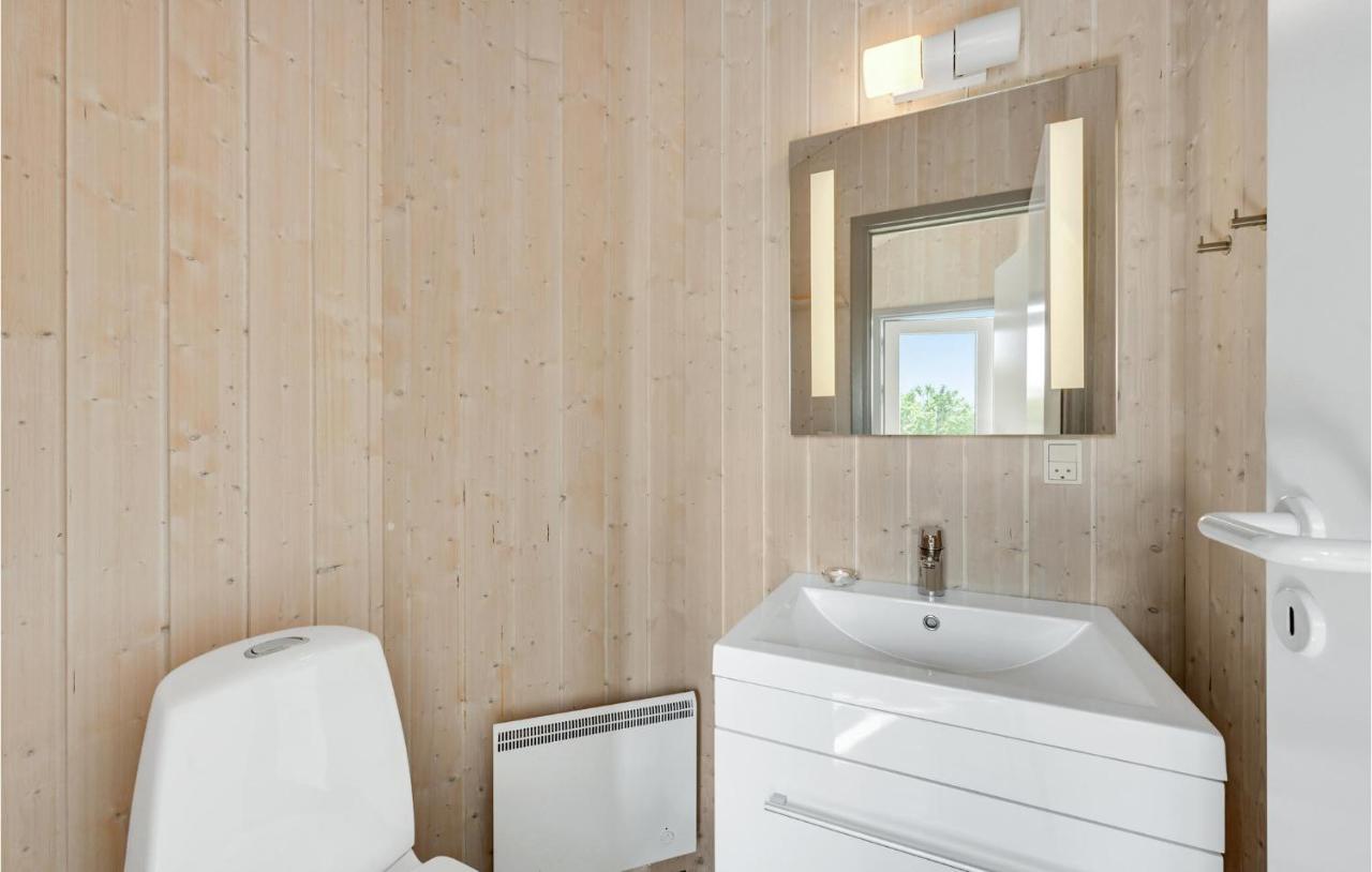 Stunning Home In Hvide Sande With Kitchen Bjerregård المظهر الخارجي الصورة